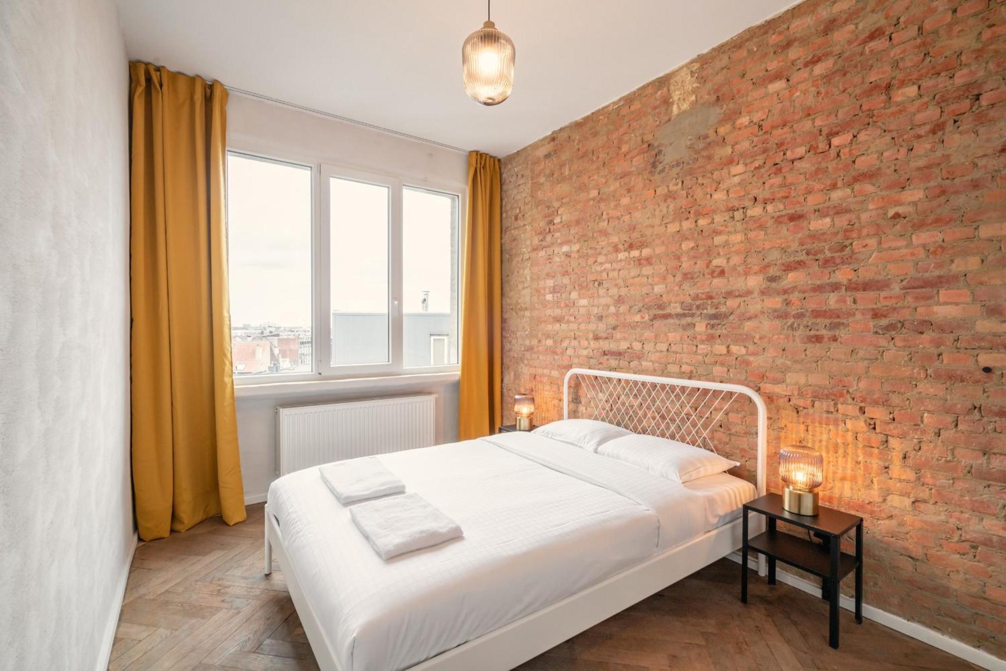 Apartment Charming And Spacious In The Heart Of