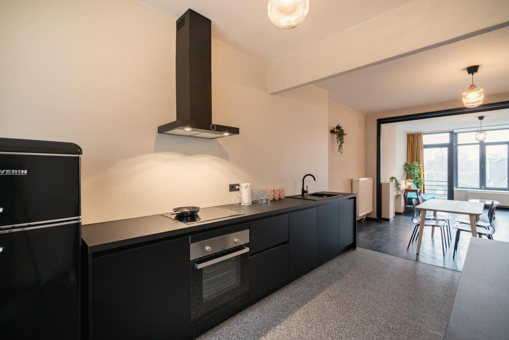 Apartment Charming And Spacious In The Heart Of *