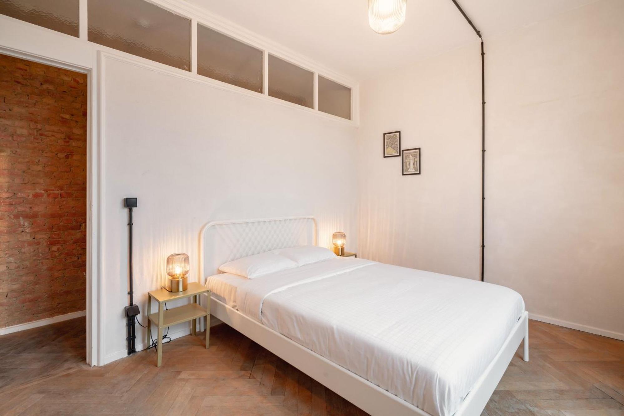 Charming And Spacious In The Heart Of
