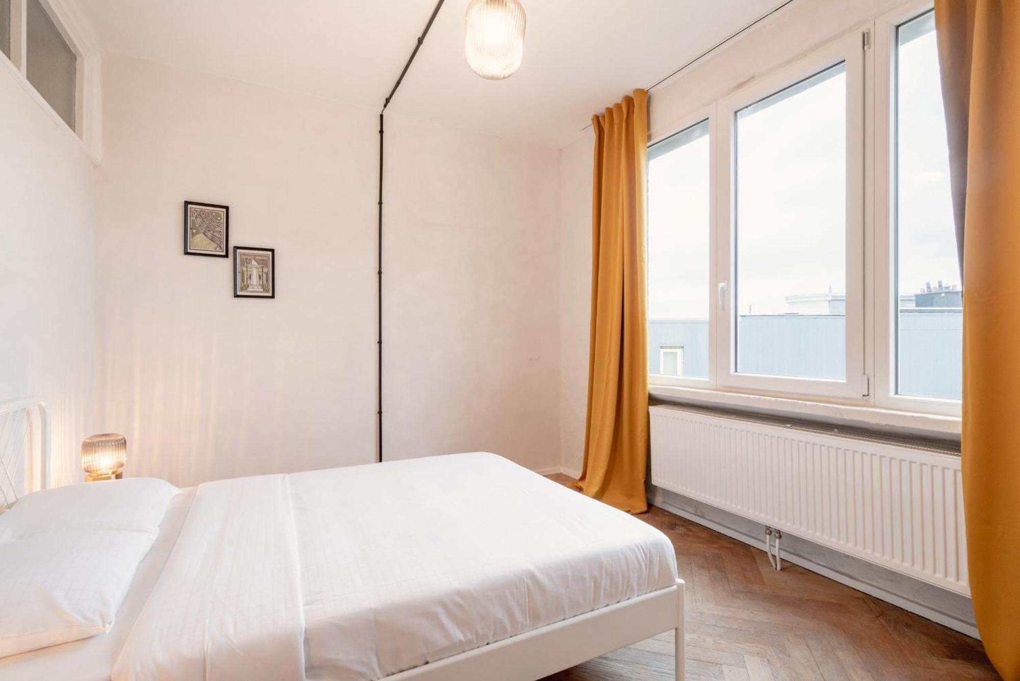 Charming And Spacious In The Heart Of Apartment Antwerpen
