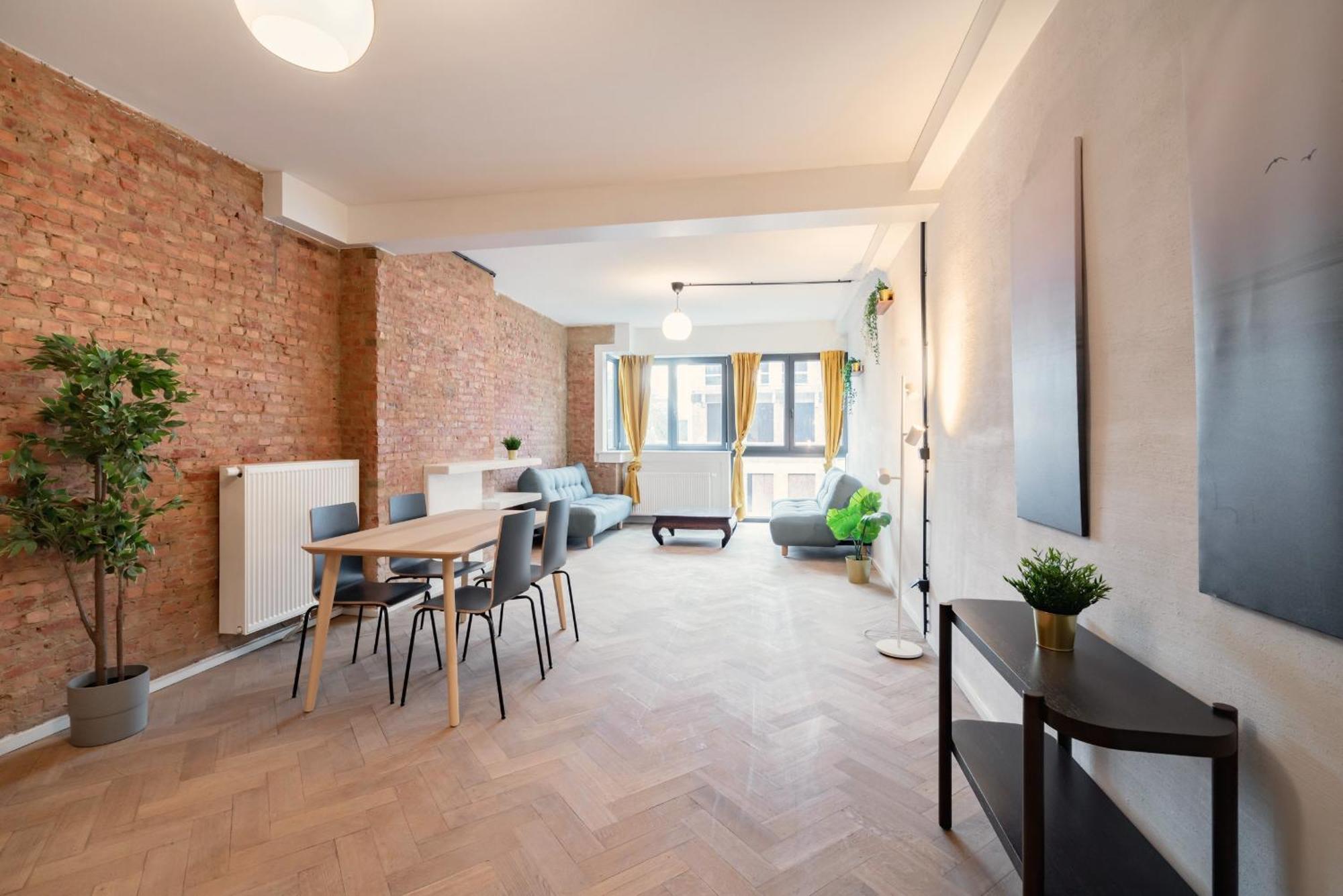 Charming And Spacious In The Heart Of Antwerpen