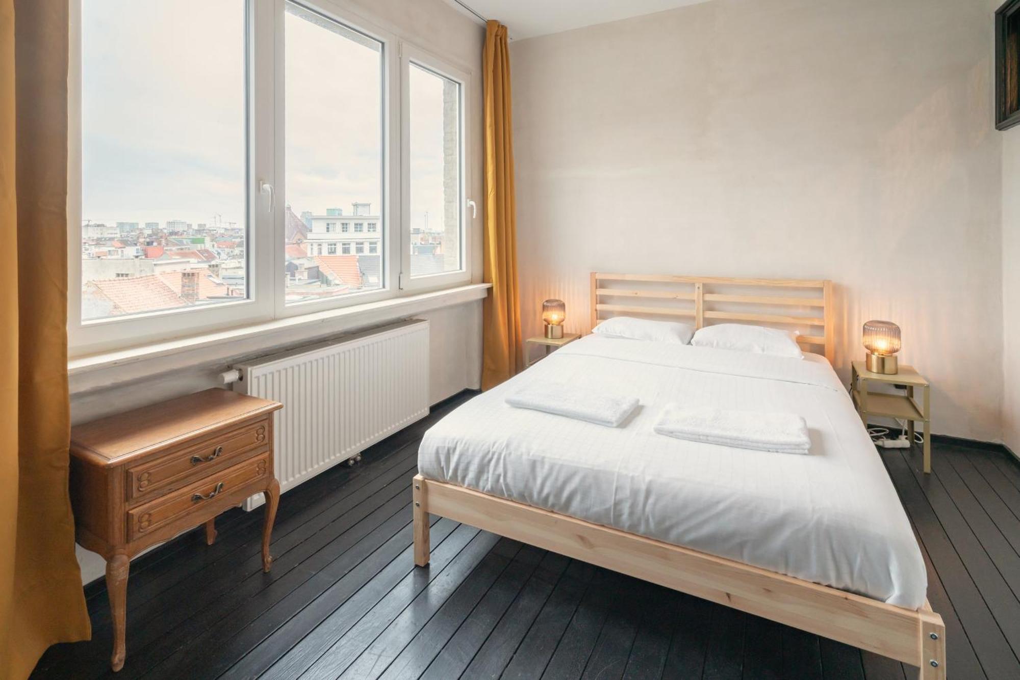 Apartment Charming And Spacious In The Heart Of Antwerpen